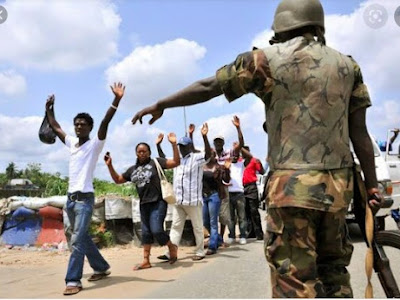 How Nigerian Soldiers Now Dehumanise Us On Owerri-Onitsha Road, Like It&#39;s A War Zone - Traveller