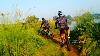 Trek Sepeda Situ Cibeureum Bekasi