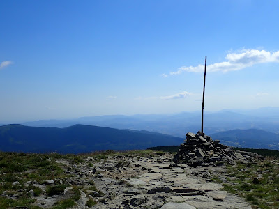 Babia Góra; szlak z Przełęczy Krowiarki i ze Stańcowej, Babia Góra w lipcu