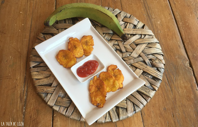 patacones-con-salsa-de tomate-picante