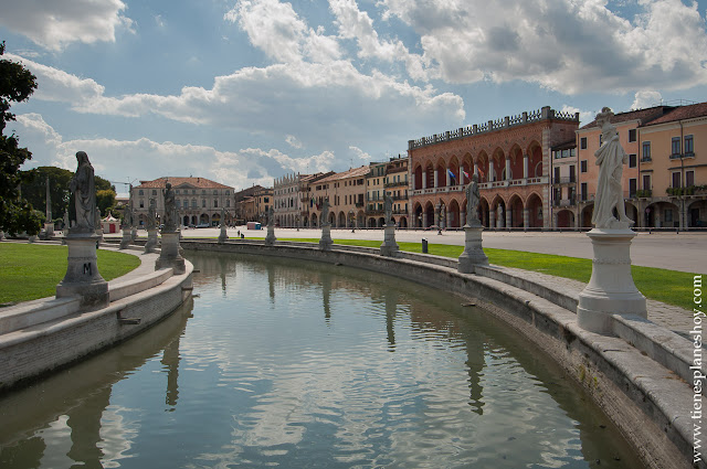 Pratto della Valle plaza bonita Padua Italia viaje 15 dias 