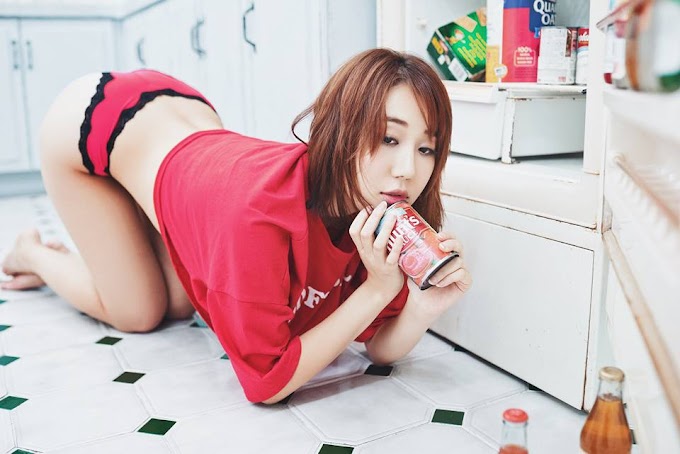 Sexy Korean Model 모델 정유정 Breakfast Time