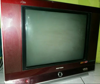 TV Polytron Slim 21" Lampu Indikator Berkedip Terus