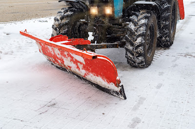 The Benefits of Hiring a Madison, WI, Snow Removal Service title=