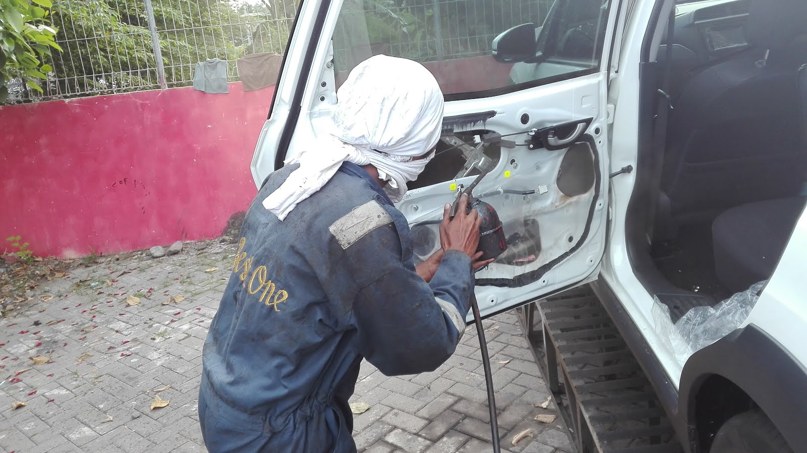 Anti Karat Mobil  Surabaya Anti Karat Mobil  Terbaik Surabaya