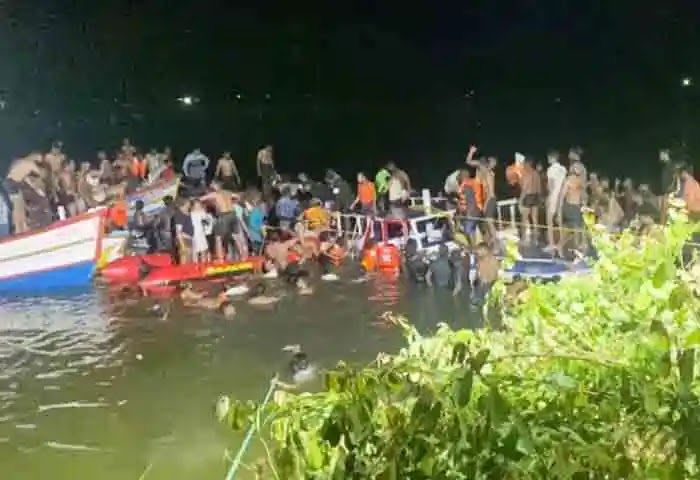 Malappuram News, Kerala News, Malayalam News, Accident, Accident News, Tanur Boat Accident, 11 dead as recreational boat sinks in Tanur; rescue ops underway.