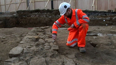 Northampton Castle dig reveals Saxon past