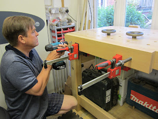 woodworking bench overhang