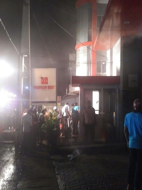 Pepiliyana Fashion Bug store on fire