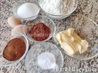 ingrediente reteta fursecuri cu cafea - cacao, unt, faina, zahar, oua