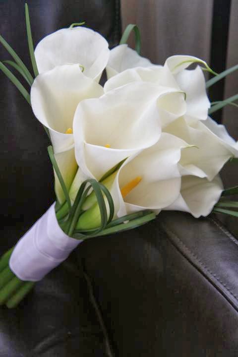 White Lily Flower Bouquethttp://refreshrose.blogspot.com/
