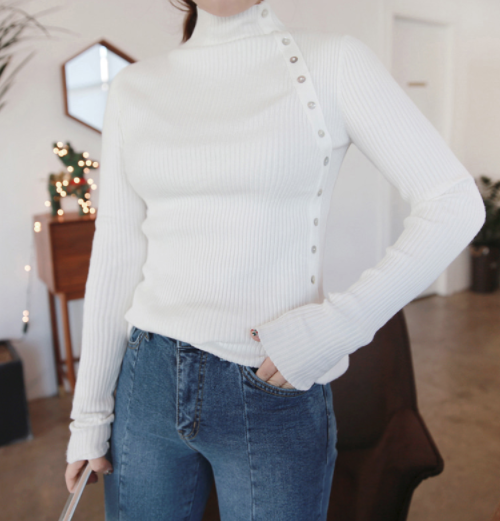 Side Button Ribbed Knit Top