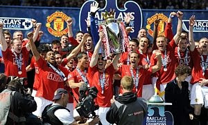 Manchester United wins English Premier League