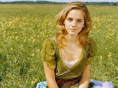 Beautiful Wallpapers Of Emma Watson. 2010 Emma Watson Wallpapers