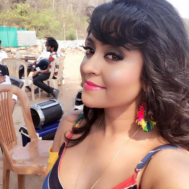 Bhojpuri actress Shubhi Sharma has once taken to Instagram and shared another cute photo