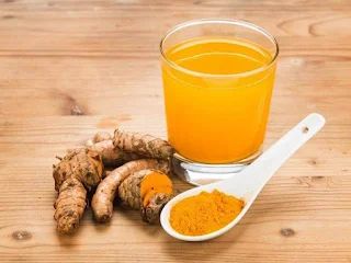 Turmeric Water Benefits: How to consume turmeric water to lose weight fast, learn here the method and other benefits Turmeric Water for Weight Loss: Consuming turmeric water can help in controlling weight. The properties present in turmeric are helpful in protecting the body from many types of problems.  Turmeric water for weight loss: Turmeric is a spice that is used almost every day to enhance the taste and color of food at home. But do you know that consuming turmeric water can help in controlling weight? Consuming turmeric water daily can relieve the problem of obesity. Actually, nutrients like protein, carbohydrate, calcium, fiber, iron, copper, zinc, phosphorus, vitamin B-6, vitamin C, vitamin E, vitamin K are found in turmeric, which can help protect the body from many problems. So let's know the benefits of consuming turmeric water. Benefits of drinking turmeric water- Benefits of drinking turmeric water:  1. Obesity-  Consuming turmeric water daily can help in weight loss. If you do not want to drink turmeric water. So you can include it in your diet in other ways as well.  2. Brain- Drinking turmeric powder mixed with lukewarm water daily can help to sharpen the brain. The properties present in it can be effective in boosting memory.  3. Metabolism- Consuming turmeric water daily can help increase metabolism. Not only this, it can also help to keep digestion better.  4. Immunity- Strong immunity is helpful in protecting the body from many types of infections. If your immunity is weak, then you can get vulnerable to diseases quickly. You can consume turmeric water to strengthen immunity.  How to make turmeric water - How to make turmeric water at home: To make turmeric water, first of all you take a glass of water.  Put water in the pan and mix 1 tsp turmeric powder.  Boil for a while, after that filter it and drink it.  If you do not like the taste, then you can also add ginger to it.