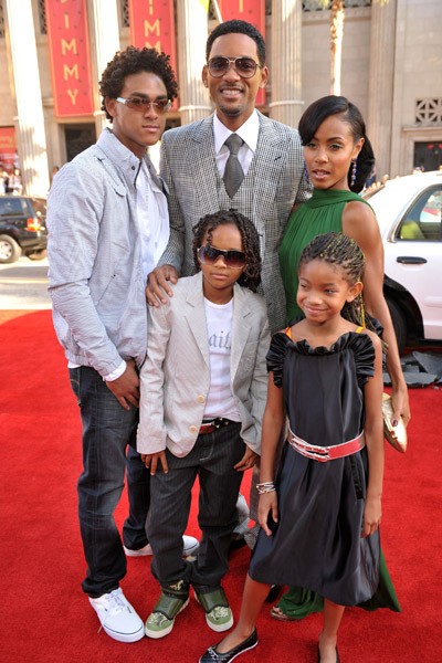 images of will smith and family. Will Smith And Family Cool