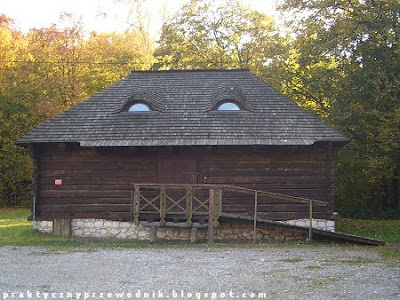 Skansen w Krakowie na Woli Justowskiej Spichlerz