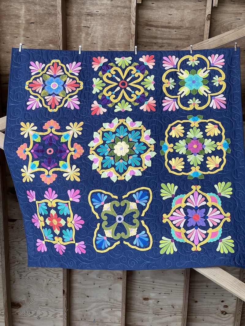 Floral Chicken Wire Edge to Edge Quilt Block - Embroidery