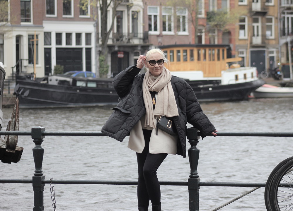 OUTFIT IN AMSTERDAM | Sara S.