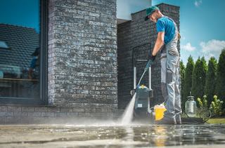 Pressure Washing in Washington