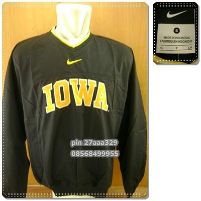 http://serbaoriginal.blogspot.com/2014/10/nike-iowa-windshirt-hitam.html