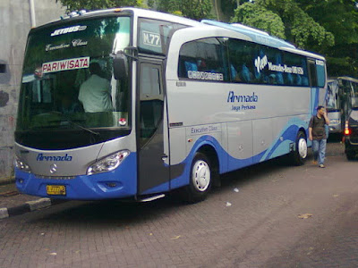 Bus Mercedes Benz OH 1526