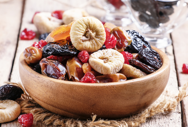 Foods to avoid when you have type 2 diabetes: dried fruit
