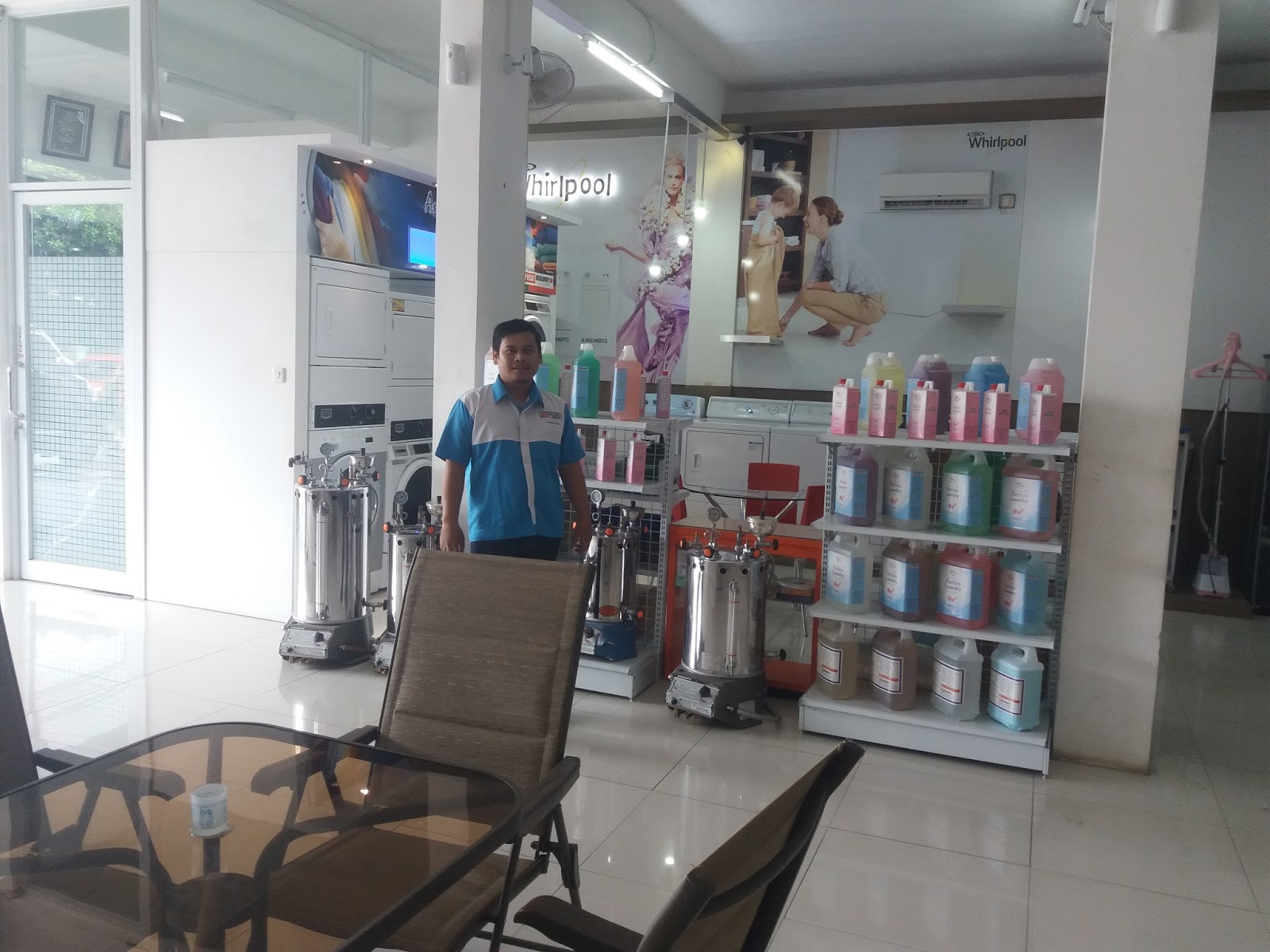  Laundry  Kiloan Terdekat  Jakarta Bandung Surabaya 