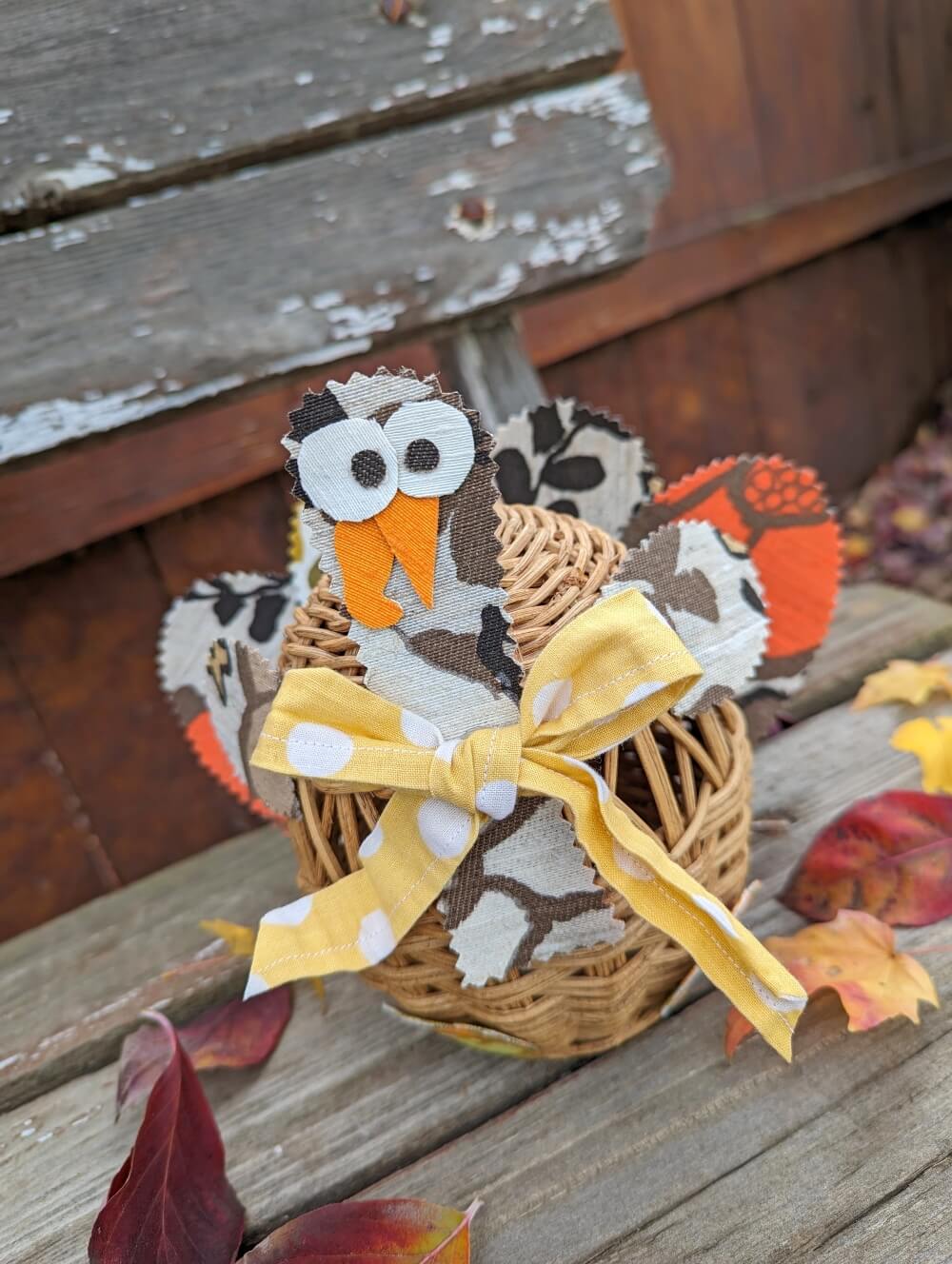 Repurposed Basket Turkey