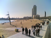 Barcelona beach Overview of one of the beaches of Barcelona with the twin . (barcelona beach and promenade)