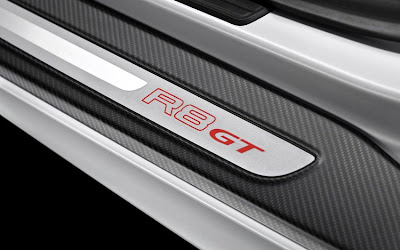 2011 Audi R8 GT Door Sill Badge Photo