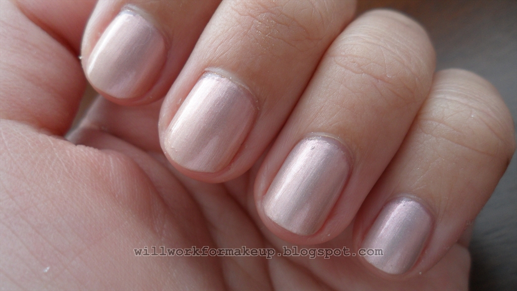 Rimmel Lasting Finish Pro nail