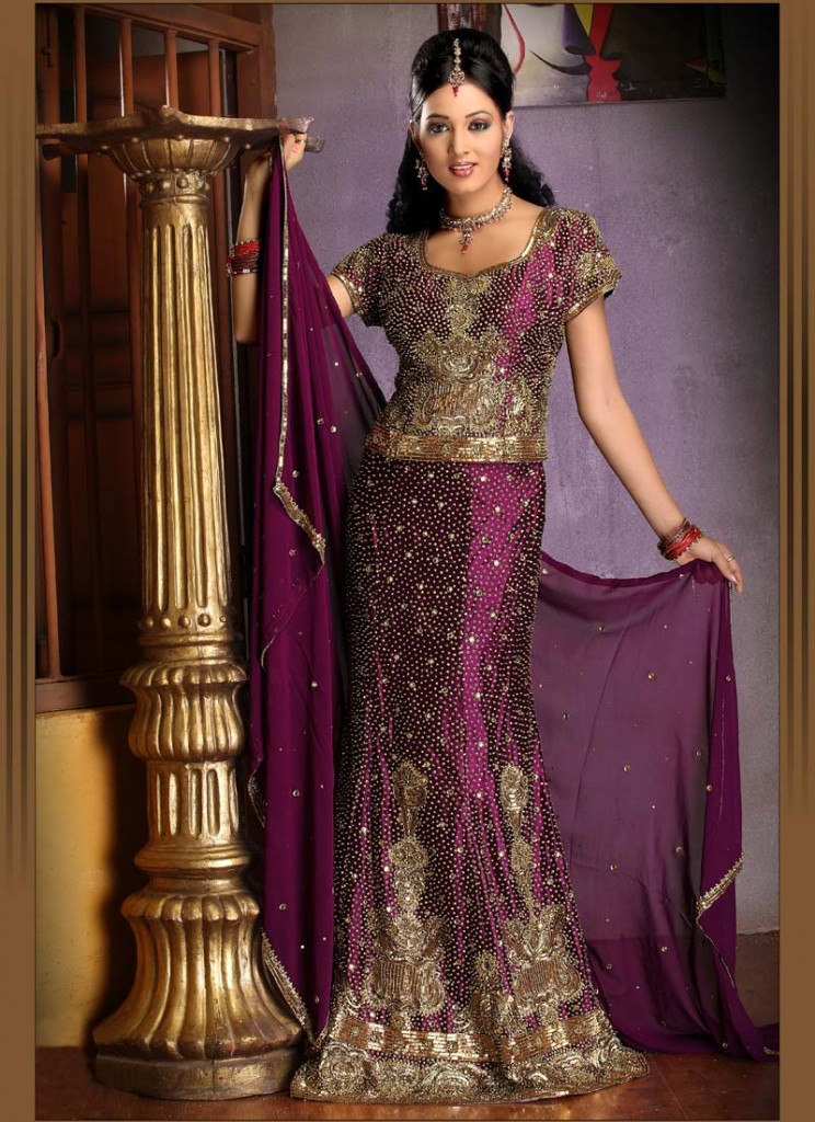 Dresses Pakistani Lehenga Designs