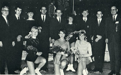 etty and John McKilligan (back row, fourth and fifth from right) with George J. Blundun, Doug Peckinpaugh and the 1968 Canadian World Team