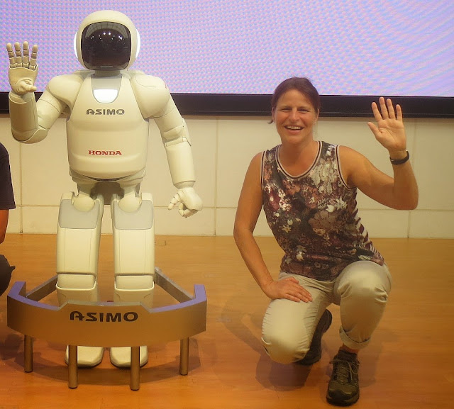 ASIMO und Barbara