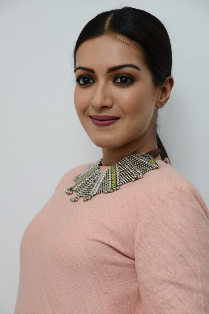 Actress CatherineTresa Latest HD Images