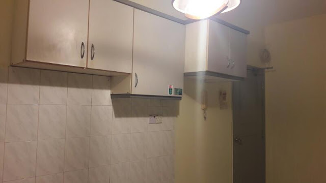 SERVICE APARTMENT BRUNSFIELD RIVERVIEW SEKSYEN 13 SHAH ALAM FOR SALE INTERESTED WHATSAPP 011 3290 7240 KITCHEN CABINET