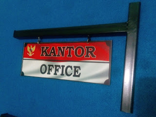 Gantungan Nama Ruang Untuk Sekolah dan Kantor