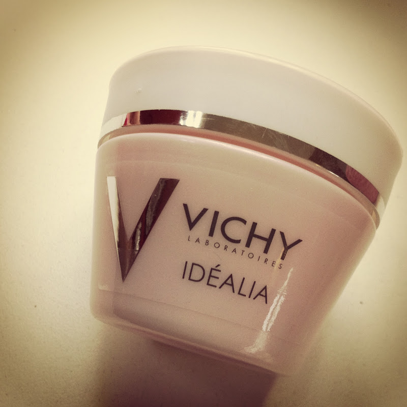 Idéalia de Vichy, la piel ideal en un pote.