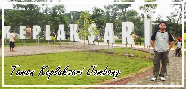 Dunia Ummi Yana: Taman Keluarga - Taman Keplaksari Jombang