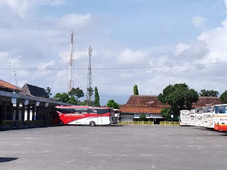 Bus Sudiro Tungga Jaya Jalur Selatan Via Purworejo - Kebumen