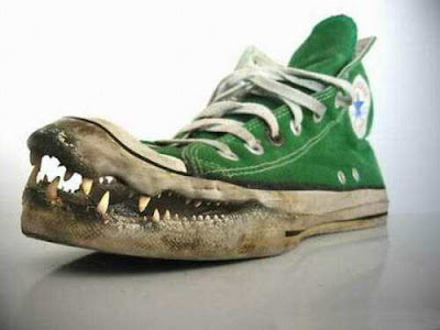 Tips: 11 Cara Menghilangkan Bau Busuk Pada Sepatu [ www.BlogApaAja.com ]