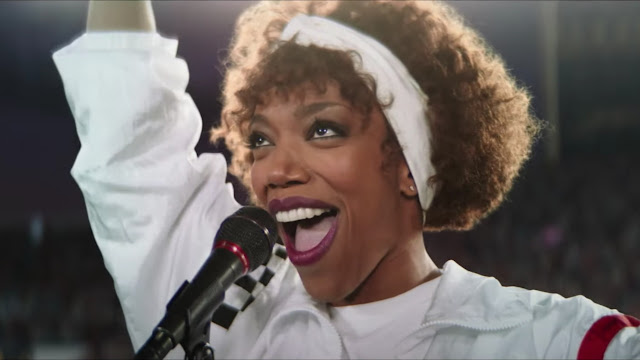 Análise Crítica – I Wanna Dance With Somebody: A História de Whitney Houston