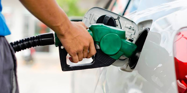 الحكومة المصرية ترفع أسعار الوقود بدءا من الساعة 8 صباحا .. و بنزين 92 بـ 5 جنيهات