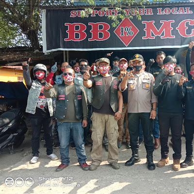 Pringati HUT RI ke -75, Bikers Brotherhood, Big Fam's dan Forkopimca Tabur Bunga di Makam Pahlawan Belawan