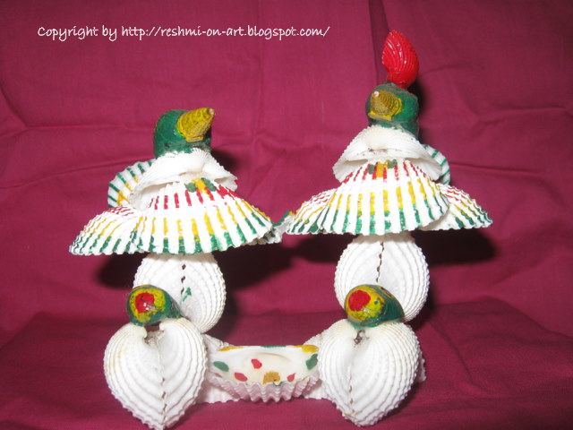 Shell-work-cock-and-hen