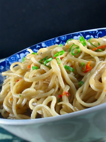 Imitation instant egg noodles