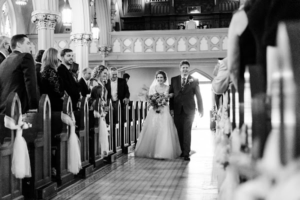 Baltimore Wedding at Federal Hill Park and the Baltimore Museum of Industry BMI photographed by Heather Ryan Photography