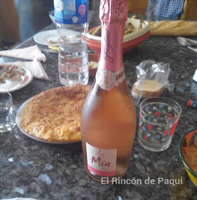 Probando Mia de Freixenet